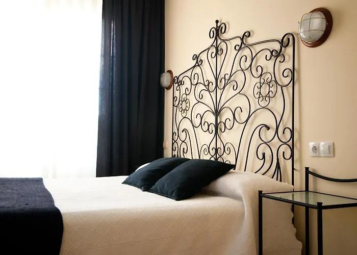 La Farola Del Mar Hotel 2*