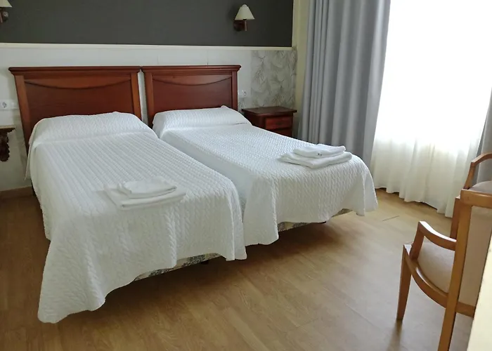 La Farola Del Mar Hotel Poo De Llanes